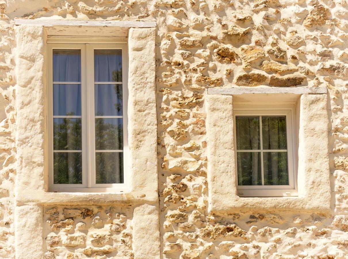 Le Petit Chateau Bed & Breakfast Baye (Marne)