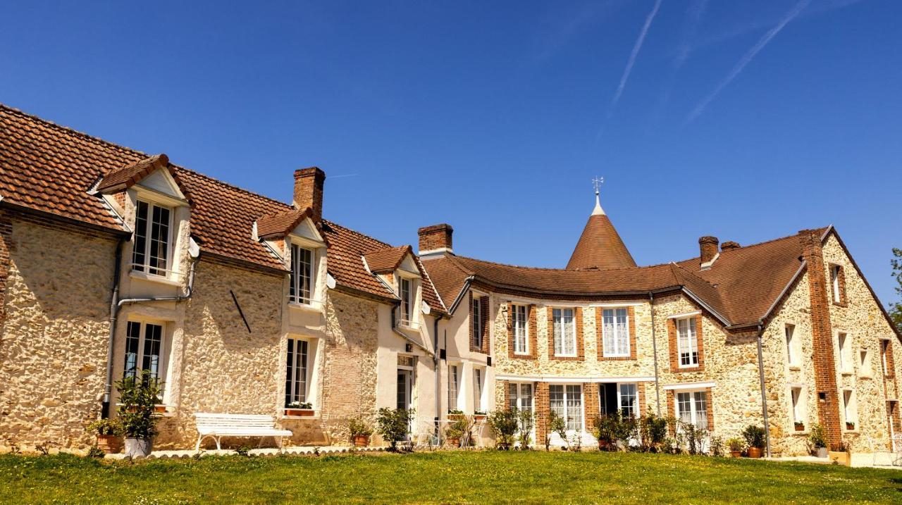 Le Petit Chateau Bed & Breakfast