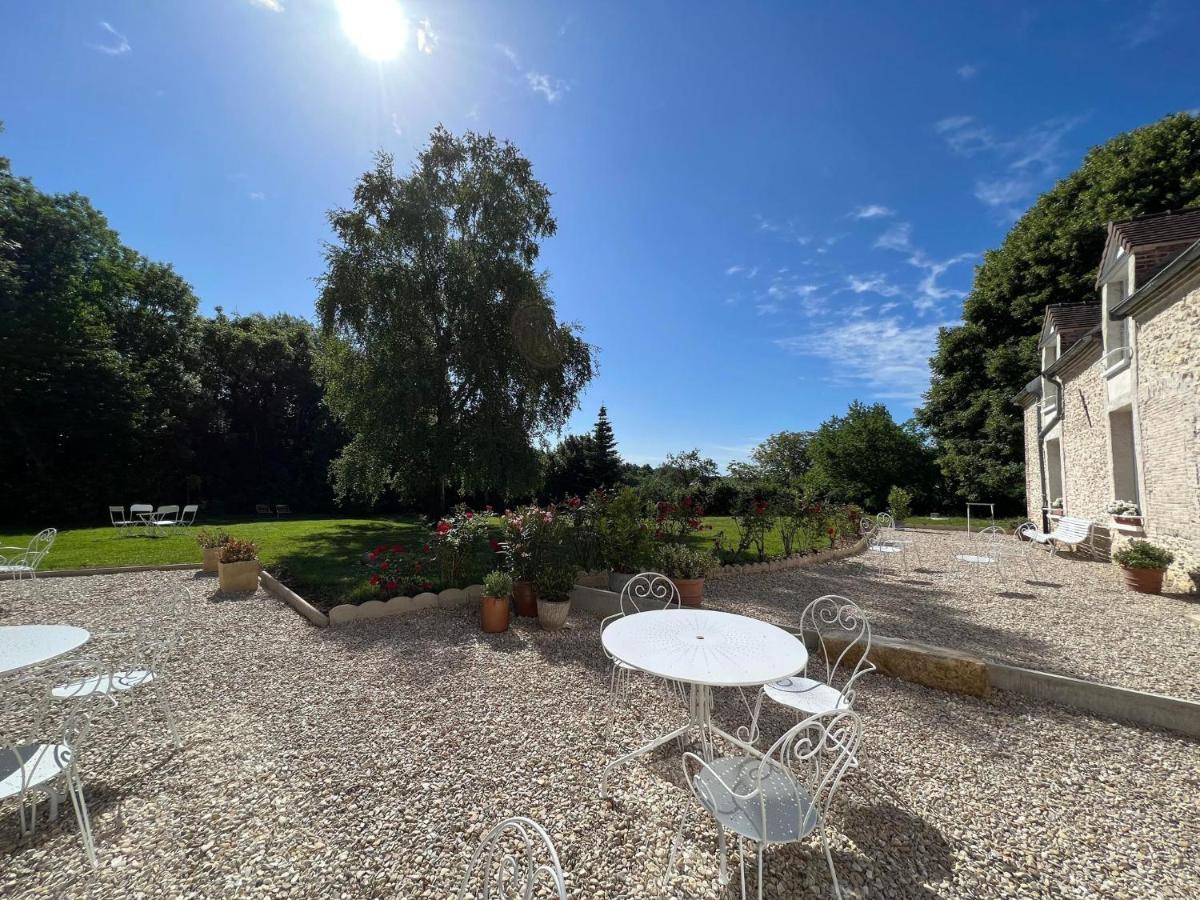 Le Petit Chateau Bed & Breakfast Baye (Marne)